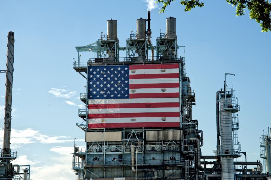 Токсичное топливо: нефтяной скандал может ударить по экономике США