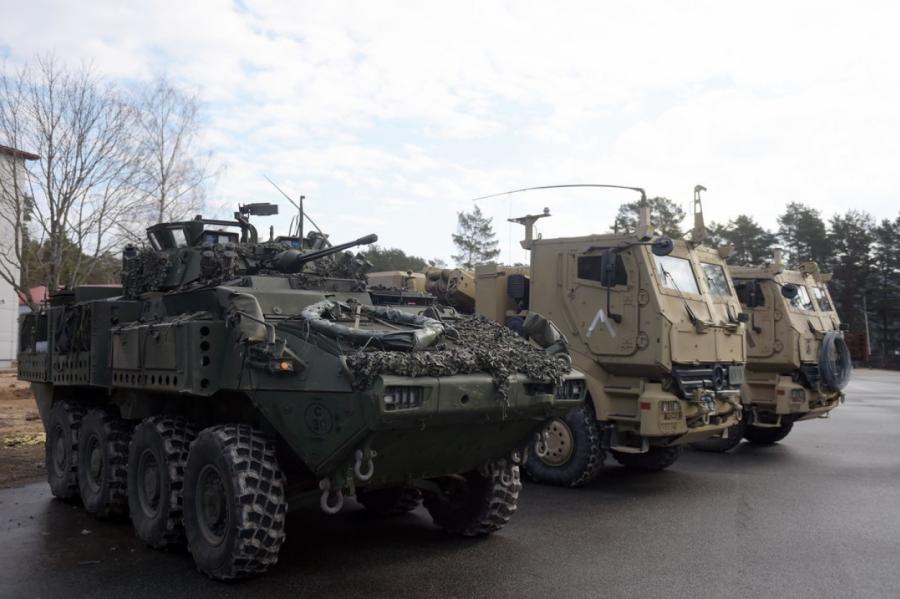 Армия извинилась перед шокированными латвийцами за приземлившийся у домов снаряд