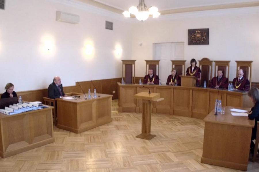 Вердикт Конституционного суда: запрет русских школ в Латвии — не дискриминация