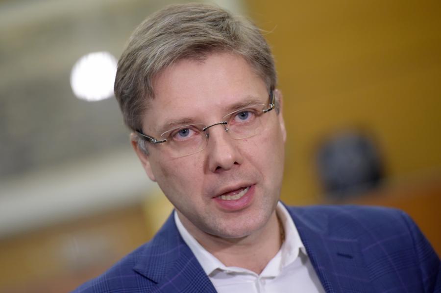 Ушаков не решился обжаловать решение Пуце о своем отстранении от должности