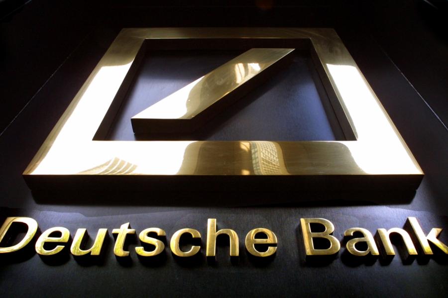 Deutsche Bank могут покарать за российский капитал