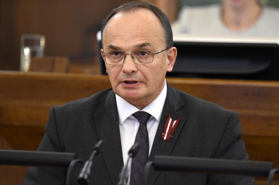 Депутата Сейма пытаются лишить полномчий за «советскую историю»