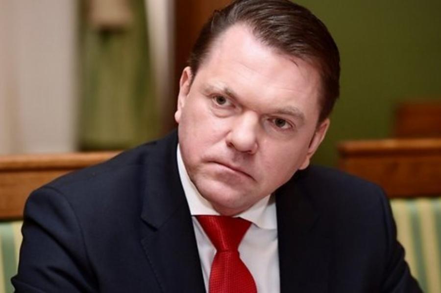 Берзиньш: министр тайно готовит Латвийскую железную дорогу к приватизации