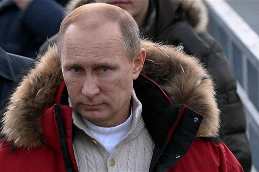 Личный рейтинг Путина у россиян достиг минимума