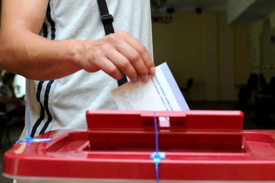 На выборах Европарламента к полудню проголосовали 20,23% избирателей