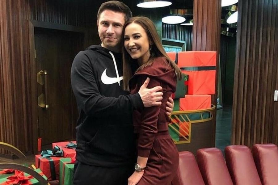 Ольга Бузова и Тимур Батрутдинов станут ведущими романтического шоу
