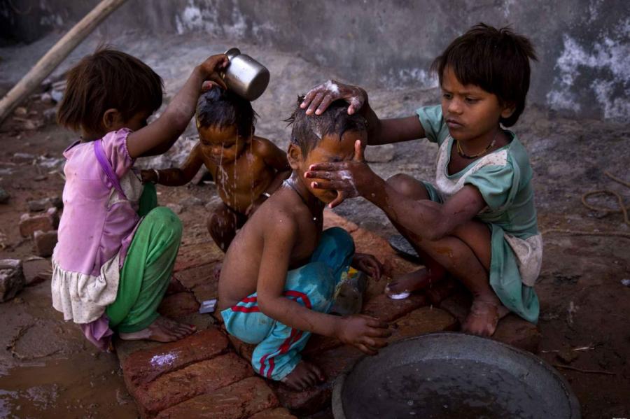 Климатическая катастрофа в Индии: люди перестали мыться