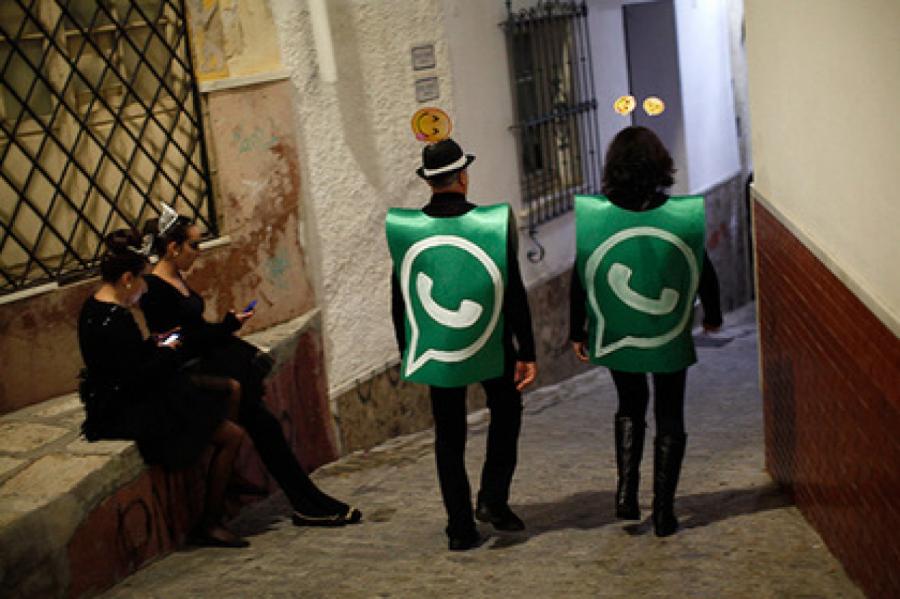 WhatsApp решил судиться c пользователями