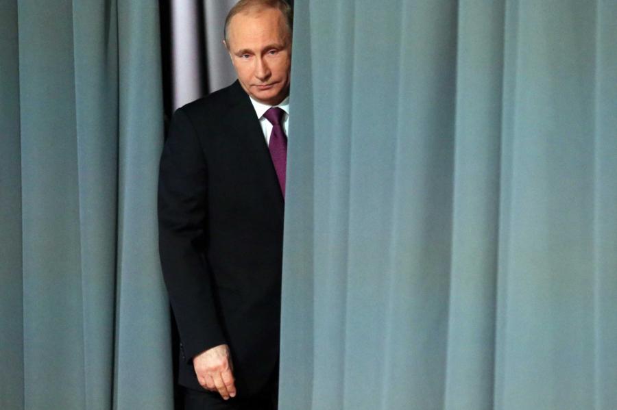Кремль расшатает молодежь, потому что Путин слишком стар