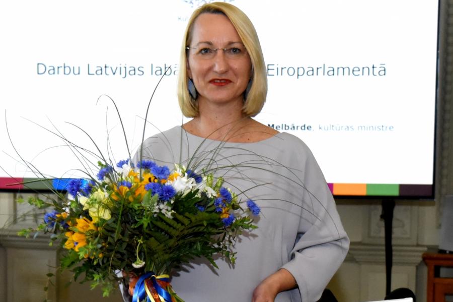 Латвийская Анна Каренина установила культурный рекорд и отбыла в Брюссель