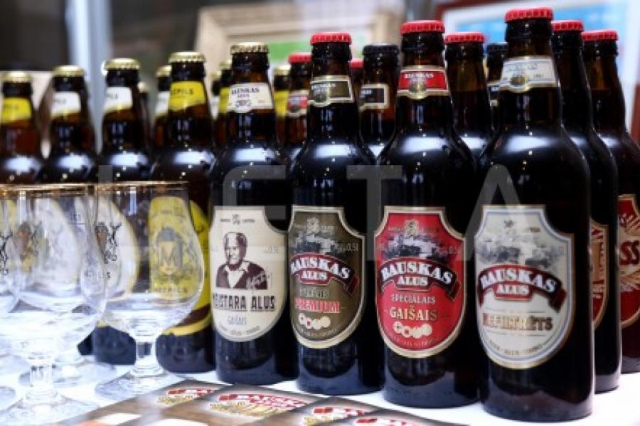 Опрос: в Латвии пиво не пьют примерно 46% населения