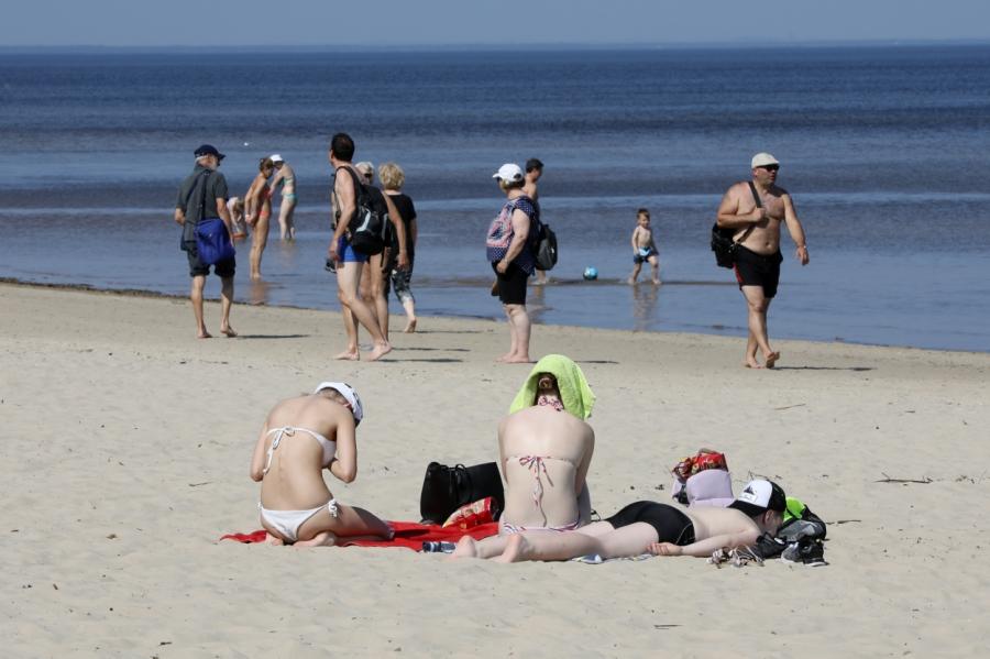 Синоптик: на Латвию надвигается тропическая жара