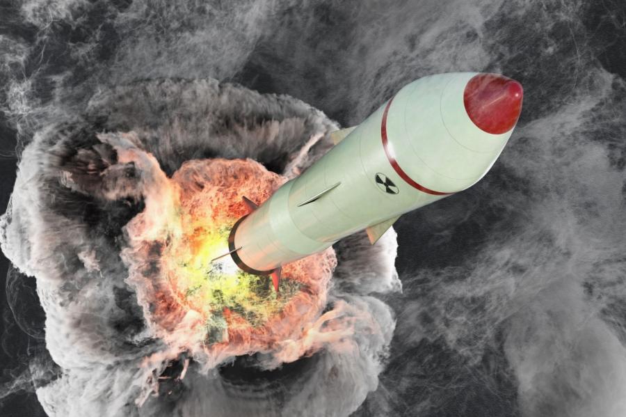 Россия не сможет бесконечно угрожать гиперзвуковыми ракетами «Авангард»