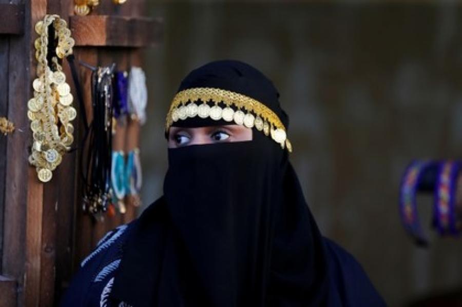Саудовскую принцессу обвинили в насилии над мужчиной в Париже