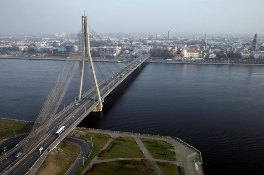 В США обучили латвийцев взрывать мосты: чтобы армию Путина остановить