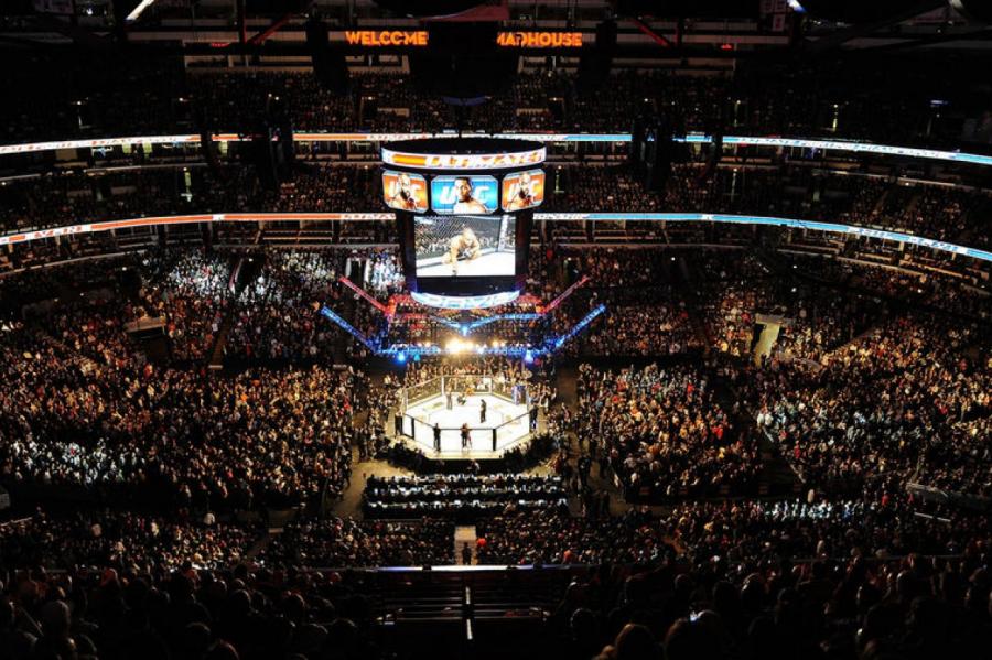 Член Зала славы UFC бросил вызов двойному чемпиону Сехудо