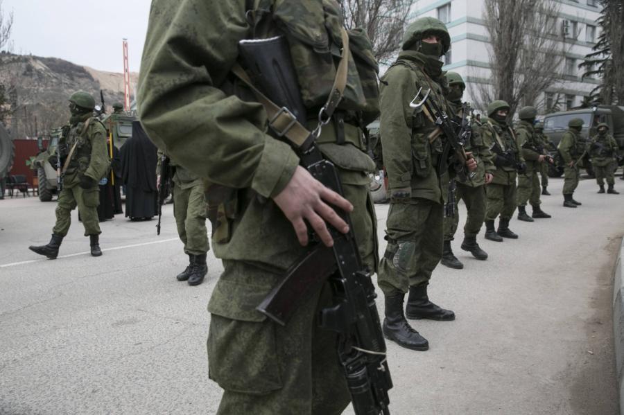 Украинцы, которые впервые хотят поехать в Крым, должны «очень хорошо задуматься»