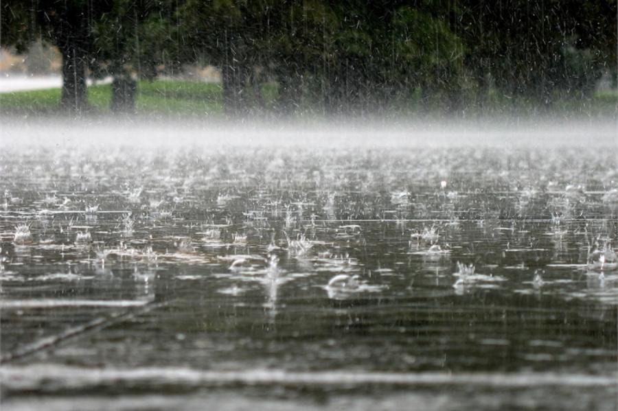 В четверг латвийцев вновь ждут дожди, но уже меньше