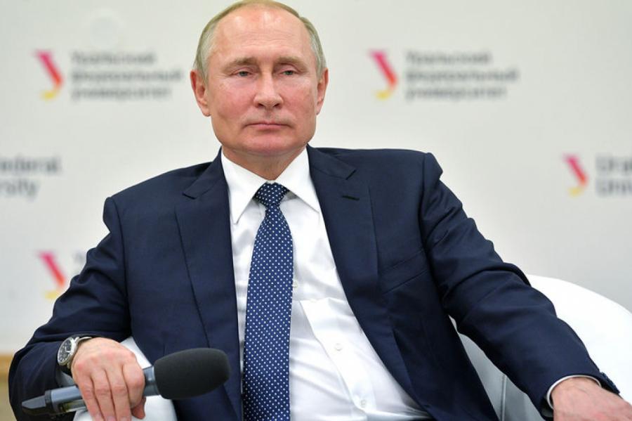 Путин поздравил российских рапиристок с победой на ЧМ