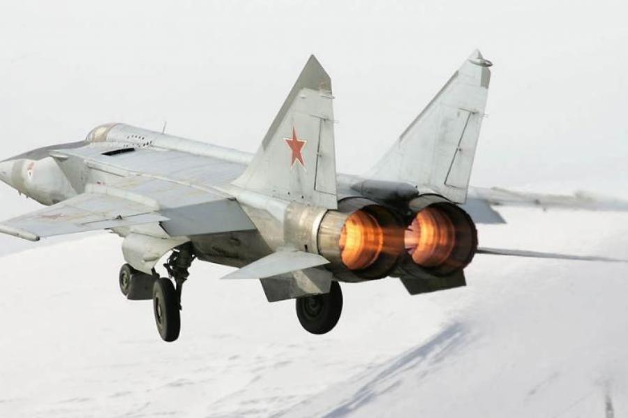 МиГ-25 полетали бок о бок с истребителями НАТО
