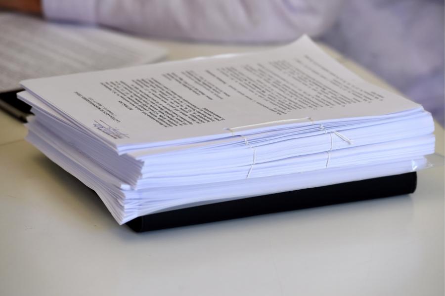 3 200 страниц текста: Минэкономики завалил бумагой борцов с КОЗ