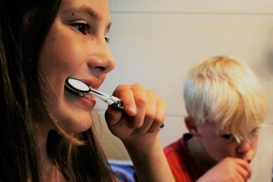Главные моменты в чистке зубов, которые мы пропускаем