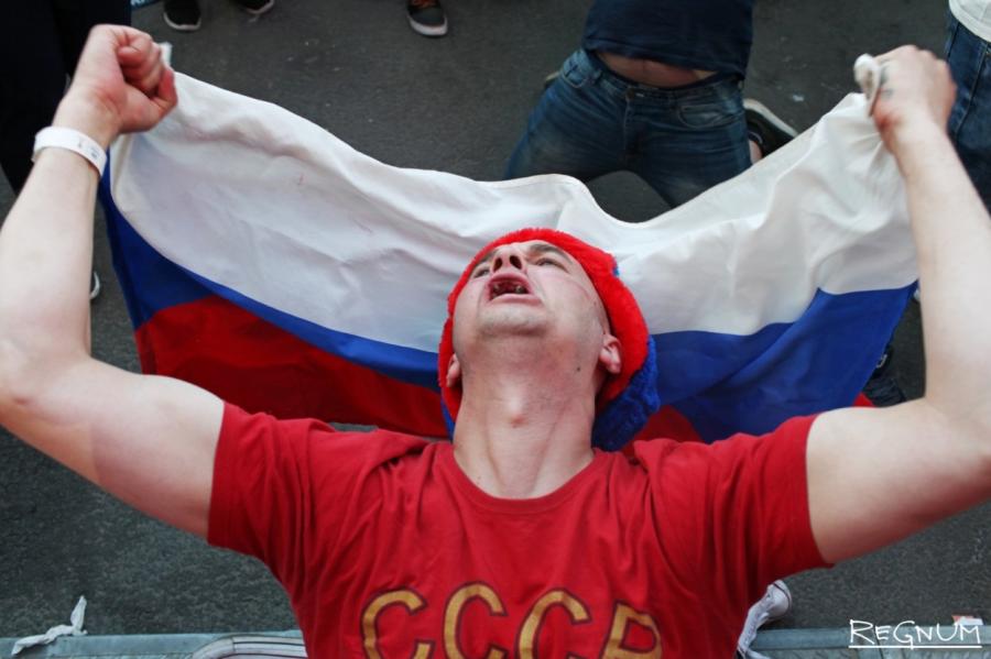 Латвийцев начали массово судить за использование символики СССР