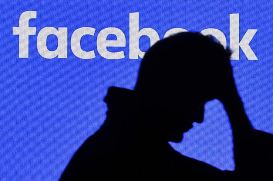 Facebook заблокировал «десятки тысяч» приложений