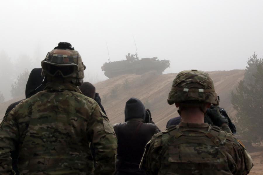 Готов к труду, но не обороне: зачем идти в армию, если есть НАТО?