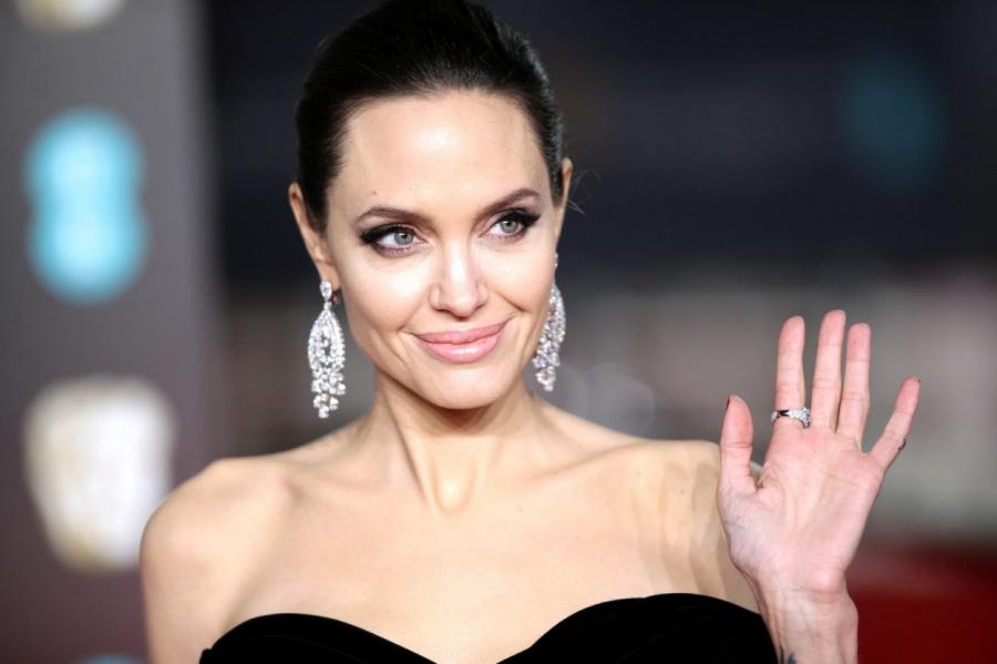 12 фактов об Анджелине Джоли, которые ты не знала