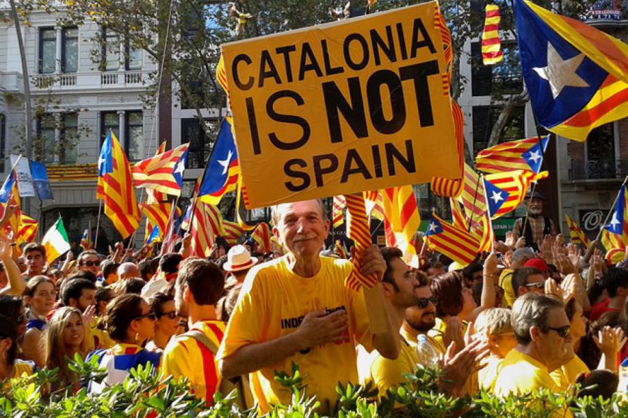 Каталонские политики получили от Испании по 10-13 лет за «призывы к восстанию»