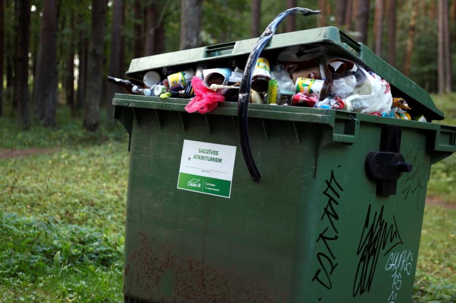 Отхожий промысел: как сейм Латвии выносил рижский мусор