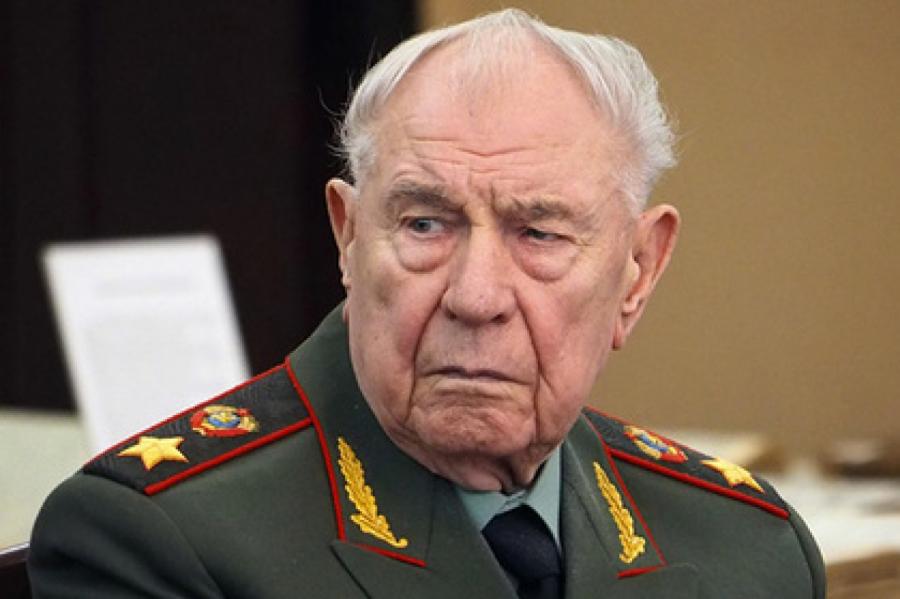 Последний маршал СССР развенчал крамольность криков «За Сталина!»