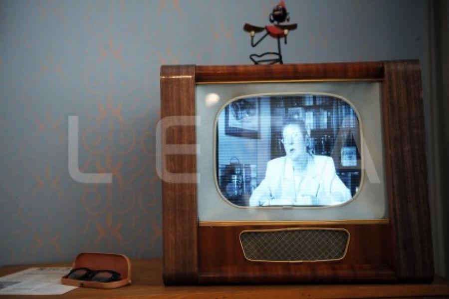 Опрос: в домах 77% жителей Латвии телевизор расположен в гостиной