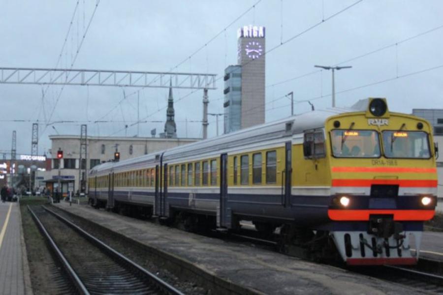 Все под санкциями: Латвия не может закупить в РФ запчасти для ремонта поездов