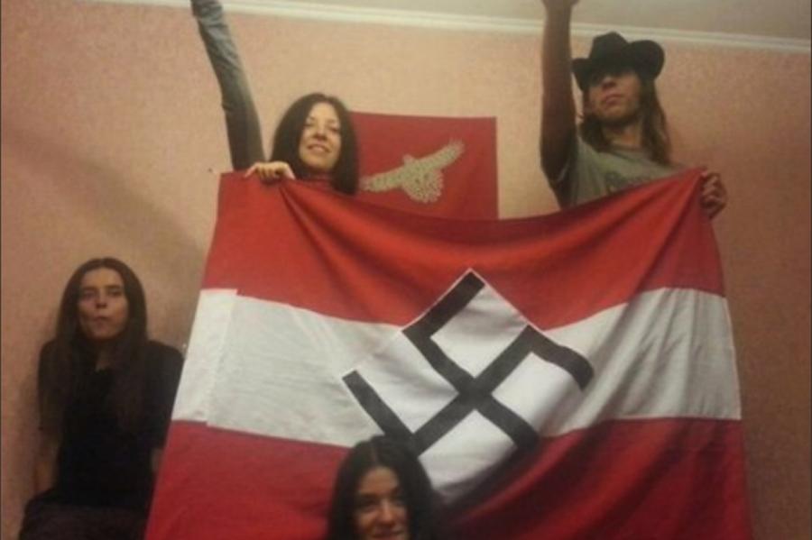 Народ это никто! В сети высмеяли сюжет ТВ о связи неонацистов с Нацблоком Латвии