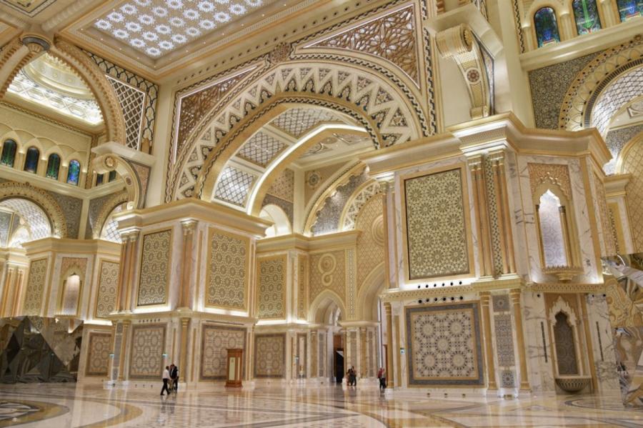 Президентский дворец в Абу-Даби открыли для туристов