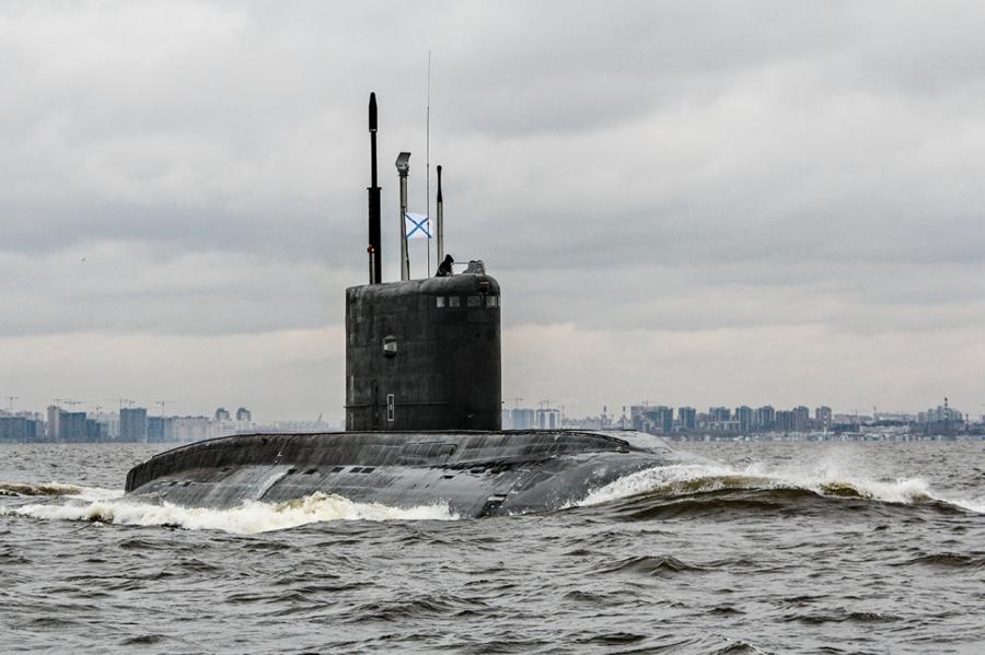 В России затонула подводная лодка проекта 877