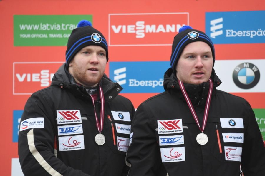 Саночники Гудрамович и Калниньш на четвертом этапе Кубка мира заняли 8 место