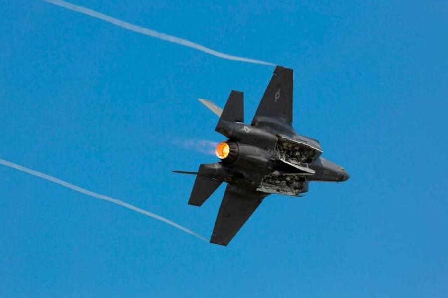 Назло НАТО: С-400 не помеха! Турция будет делать F-35