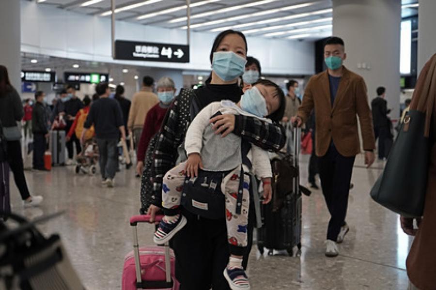 Число заразившихся новым вирусом в Китае резко увеличилось
