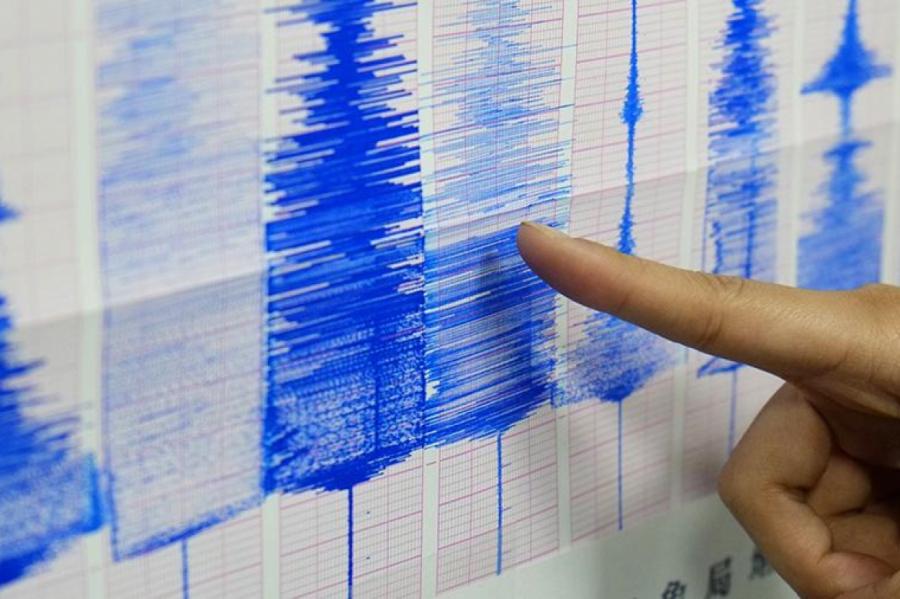 Мощное землетрясение в Турции, сообщается о погибших (+ВИДЕО)