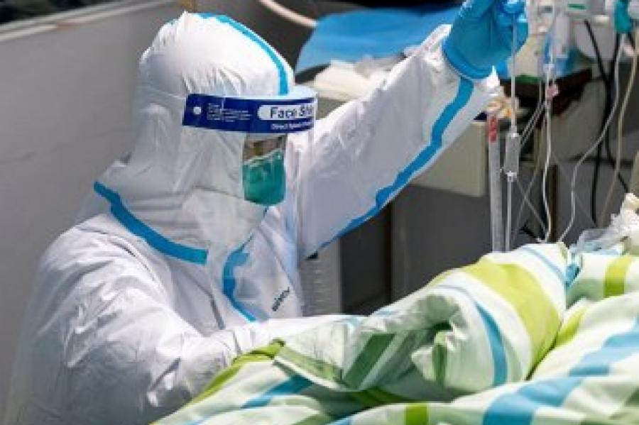 "Так выглядит коронавирус": видео с больным китайцем шокировало сеть