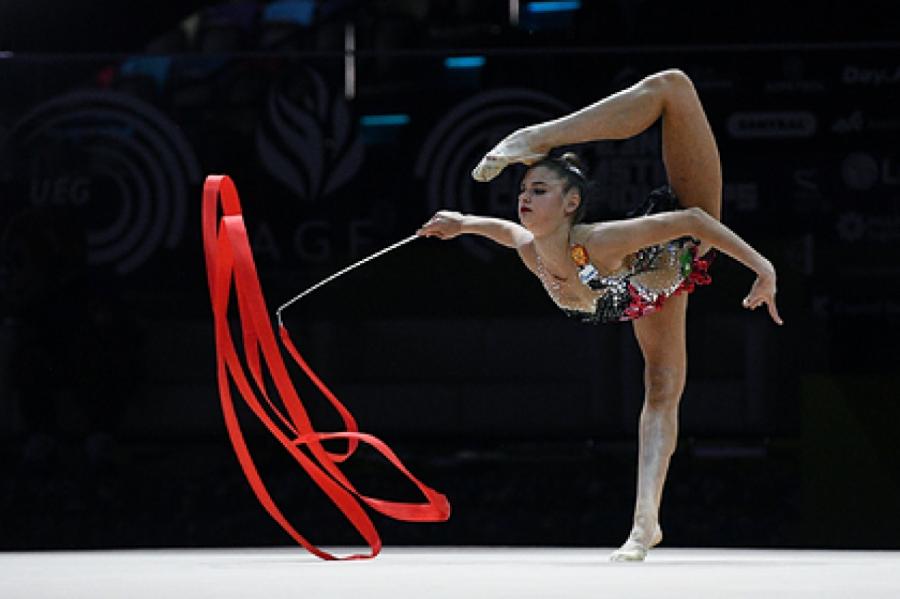 Российская гимнастка-чемпионка попыталась покончить с собой
