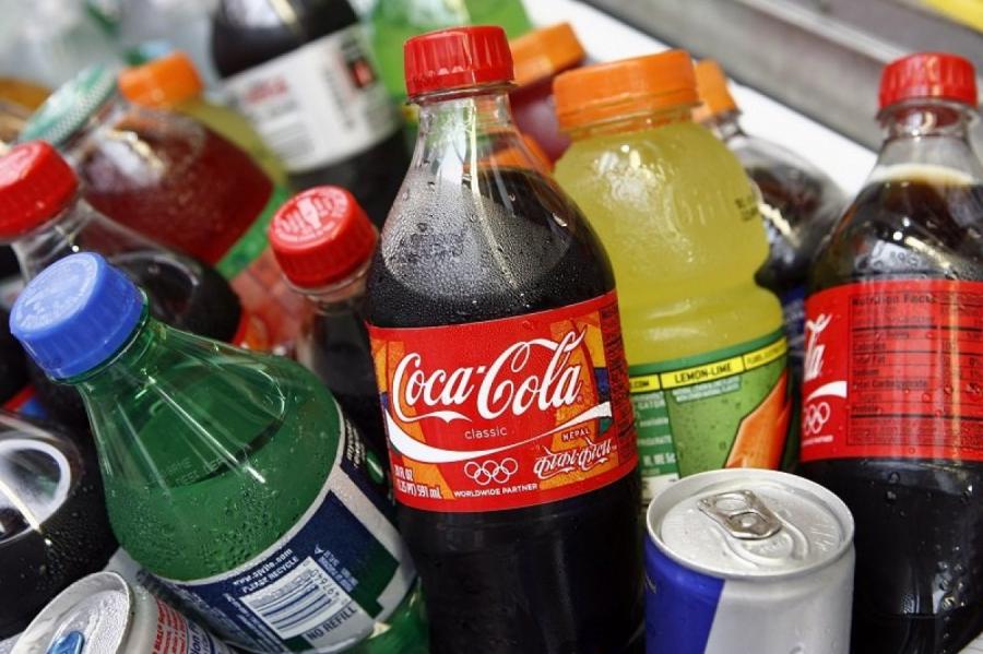Американцам будет несладко: Латвии придумали налог на кока-колу
