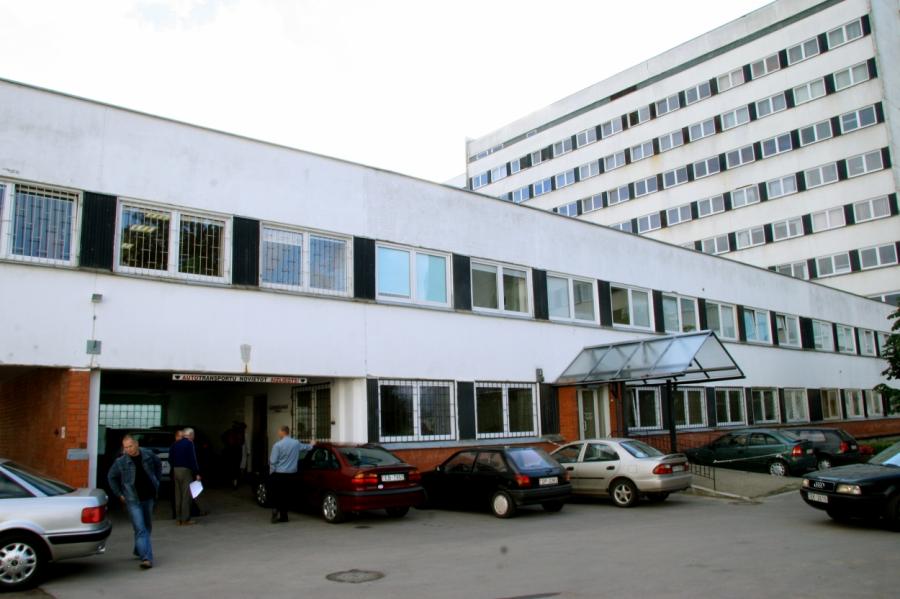 Латвийских больных раком массово вывозят из онкоцентра