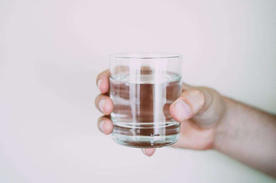 Пить вредно! Комитет Верховной рады назвал поставку воды в Крым невозможной