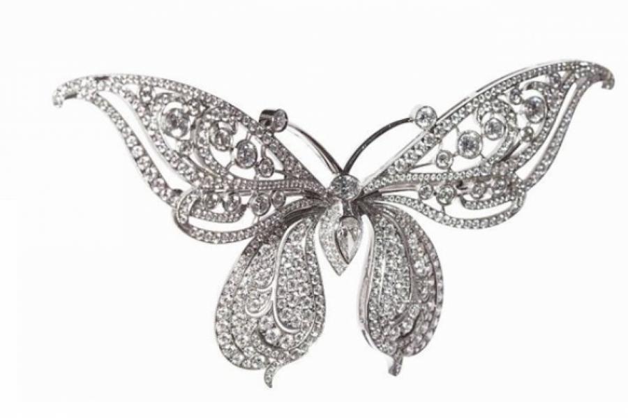 Сейчас взлетит: бриллиантовая брошь Tiffany & Co. в форме бабочки