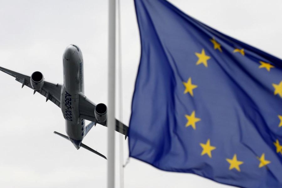 США повышают пошлины на самолеты из Евросоюза