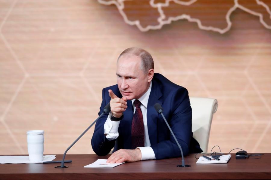 Путин расскахал о создании в России "оружия будущего"